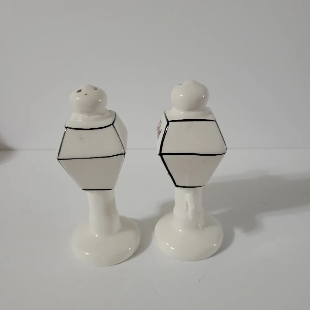 French Quarter New Orleans Lamp Salt & Pepper